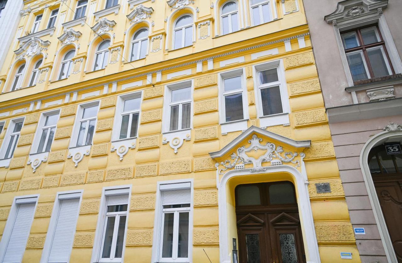Highlight Suite Augarten Vienna Exterior photo